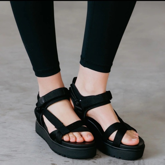 MIA Shoes - MIA Platform Casual Strap Sandals Black Womens Size 10